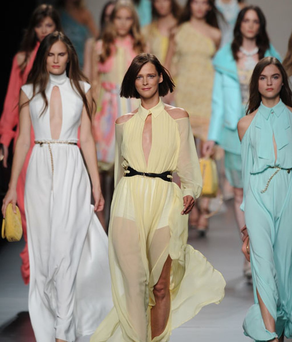 Vuelta a los 50 con Adolfo Domínguez