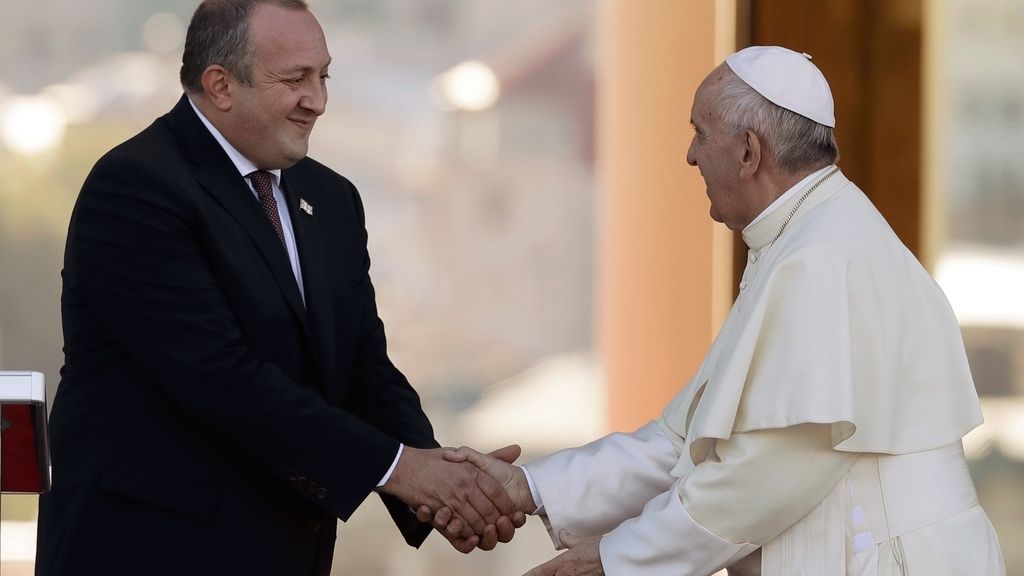 El papa Francisco llega a Azerbaiyán