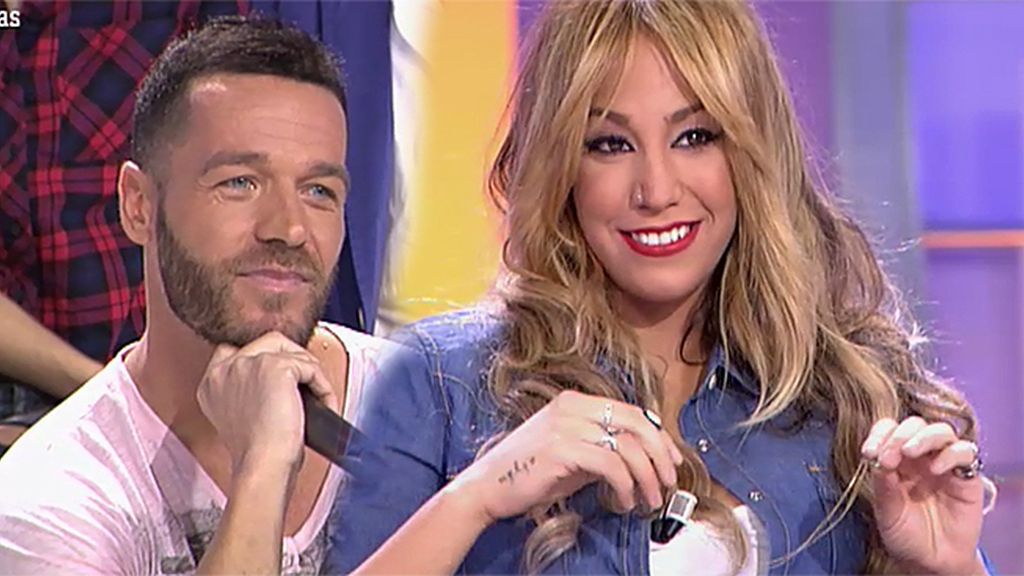 Steisy trae un collar de Leo: "Me regalaba cositas cuando yo empecé en el trono" Steisy trae un collar de Leo: "Me regalaba cositas cuando yo empecé en el trono"