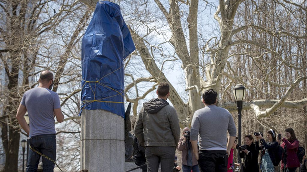 Homenaje 'prohibido' a Eduard Snowden en un parque de Nueva York