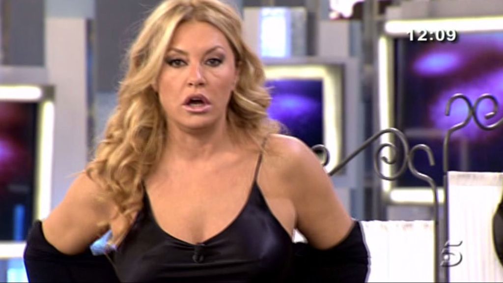 La colaboradora ha celebrado la fiesta del pijama en 'AR'