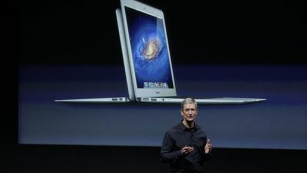 Apple presenta el nuevo iPhone 4S