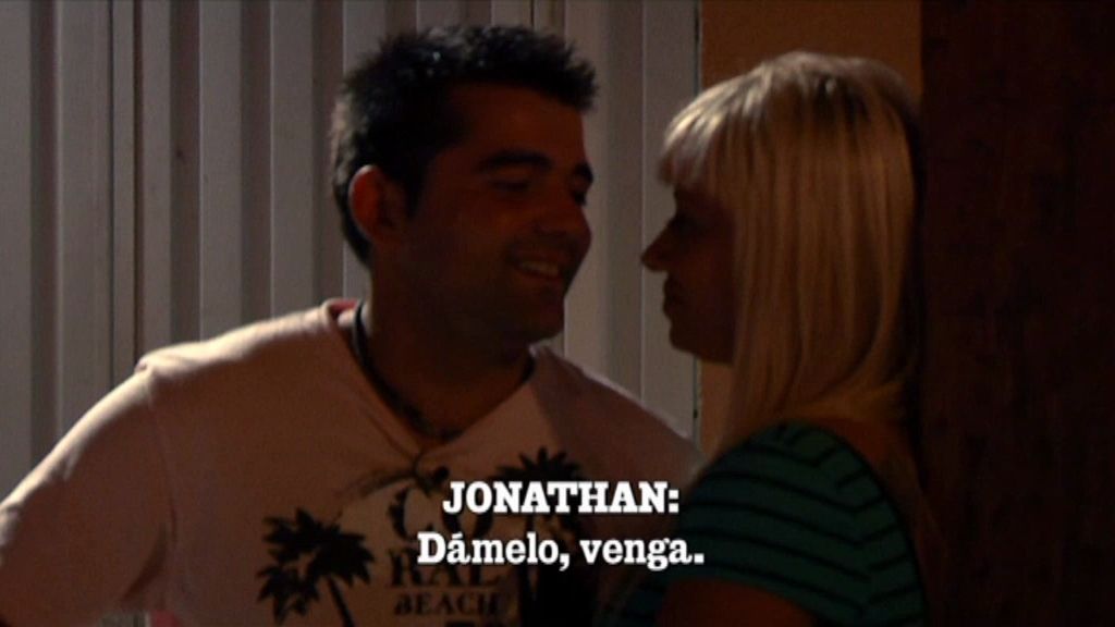 Jonathan y Elisabeth: tensión sexual