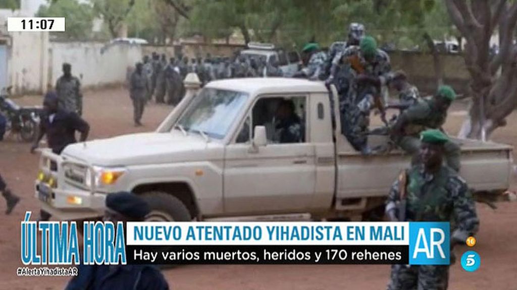 El ejército está asaltando el hotel de Mali tomado por un comando yihadista