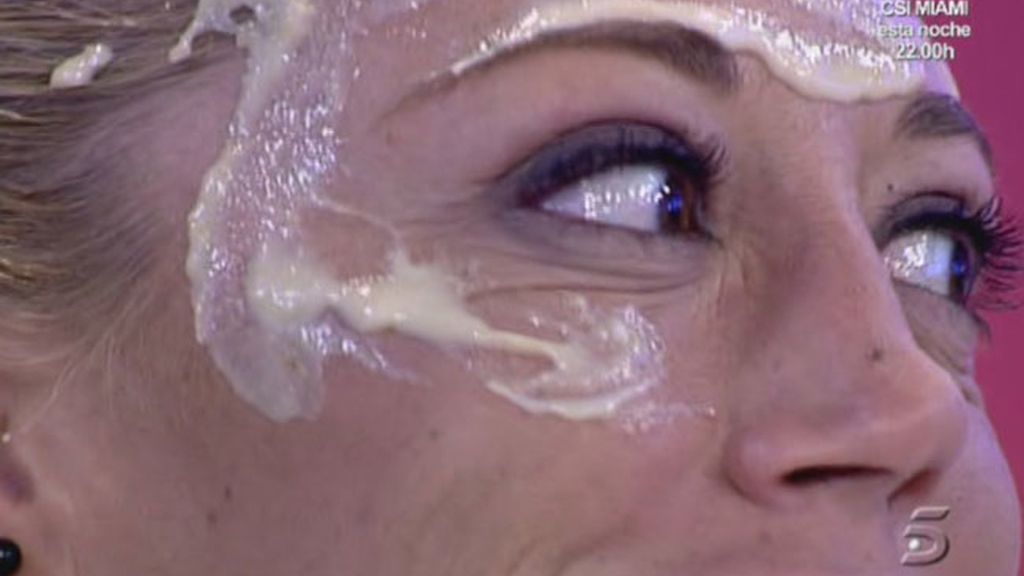 La sesión de belleza de Belén Esteban