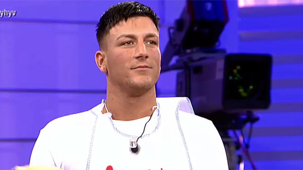 Vicent acierta con el disfraz de bebé