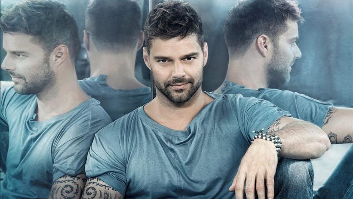 Fotografía facilitada por Sony del puertorriqueño Ricky Martin, quien ha publicado en internet temas de su nuevo disco, "Más (Música???)". EFE/Cortesía
