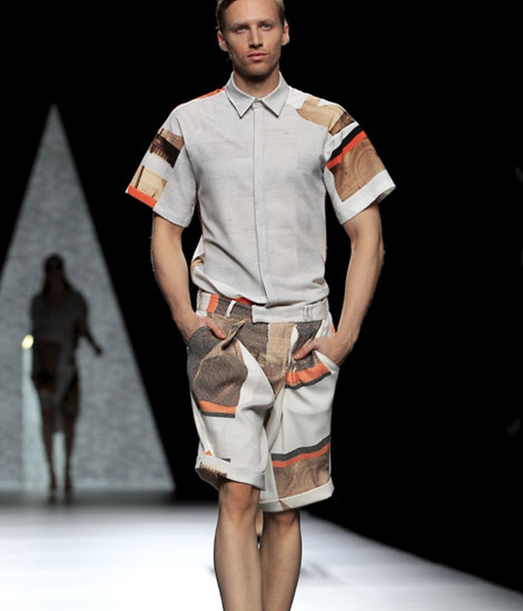 Las formas piramidales y el color flúor