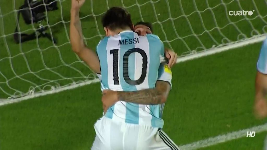 ¡El regalo de Messi a Di María! Roba, hace la jugada y le da el pase de la muerte