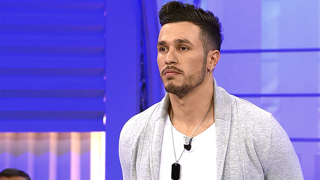 Álex, entre sorprendido y decepcionado