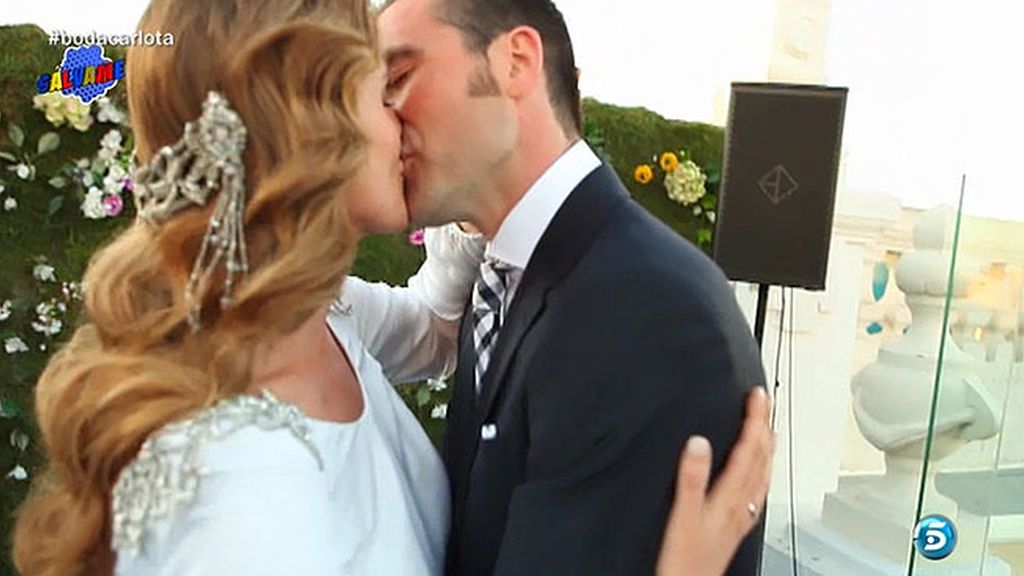 Colaboradores, directores, reporteros... El equipo, al completo en la boda de Carlota