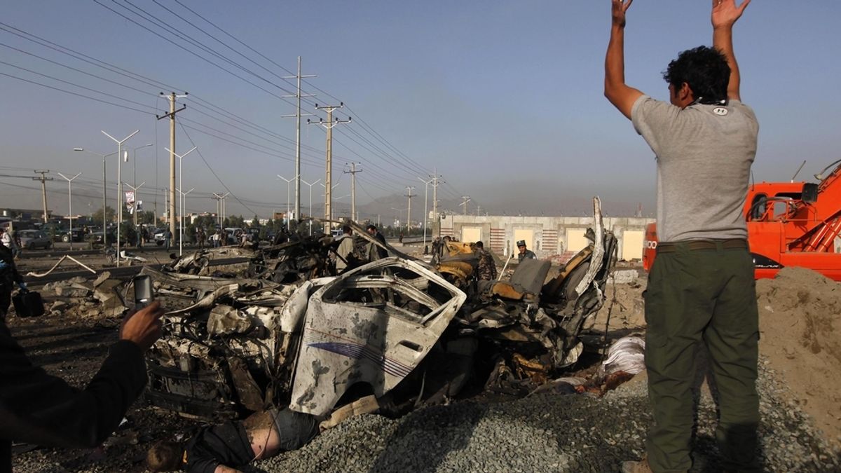 Doce muertos en la explosión de una bomba en un autobús de Afganistán