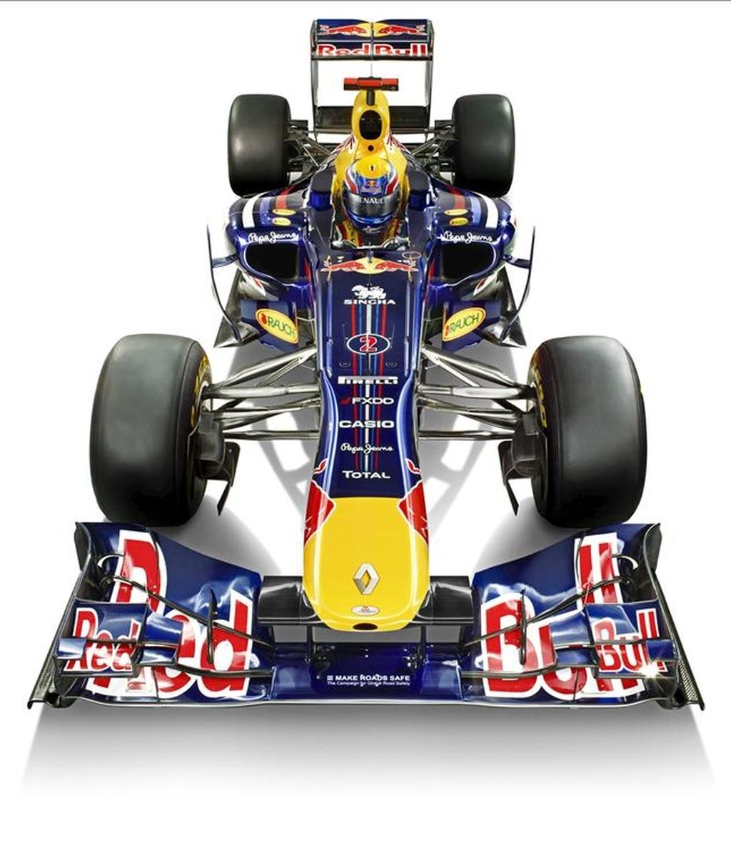 Fotografía facilitada hoy martes 1 de febrero de 2011 por la escudería Red Bull de su nuevo monoplaza RB7. El equipo austríaco Red Bull presentó hoy en Cheste (Valencia), el nuevo monoplaza diseñado por Adrian Newey y que volverán a pilotar el alemán Sebastian Vettel y el australiano Mark Weber. EFE Fotografía facilitada hoy martes 1 de febrero de 2011 por la escudería Red Bull de su nuevo monoplaza RB7. El equipo austríaco Red Bull presentó hoy en Cheste (Valencia), el nuevo monoplaza diseñado por Adrian Newey y que volverán a pilotar el alemán Sebastian Vettel y el australiano Mark Weber. EFE