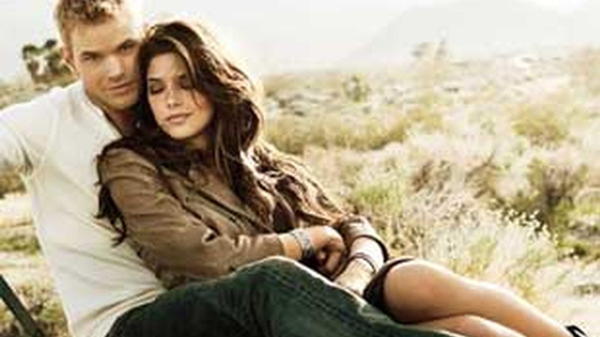 Parece que la química entre Kellan Lutz y Ashley Greene cuando hacen de los hermanos Emmet y Alice Cullen para la saga 'Crepúsculo', traspasa la gran pantalla. Parece que la química entre Kellan Lutz y Ashley Greene cuando hacen de los hermanos Emmet y Alice Cullen para la saga 'Crepúsculo', traspasa la gran pantalla.