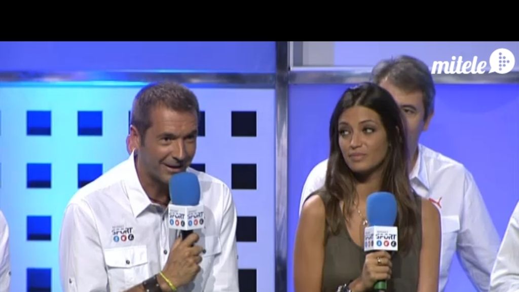 Vasile, J.J. Santos, Manu, Sara, Casillas, Iniesta, Del Bosque, en la presentación