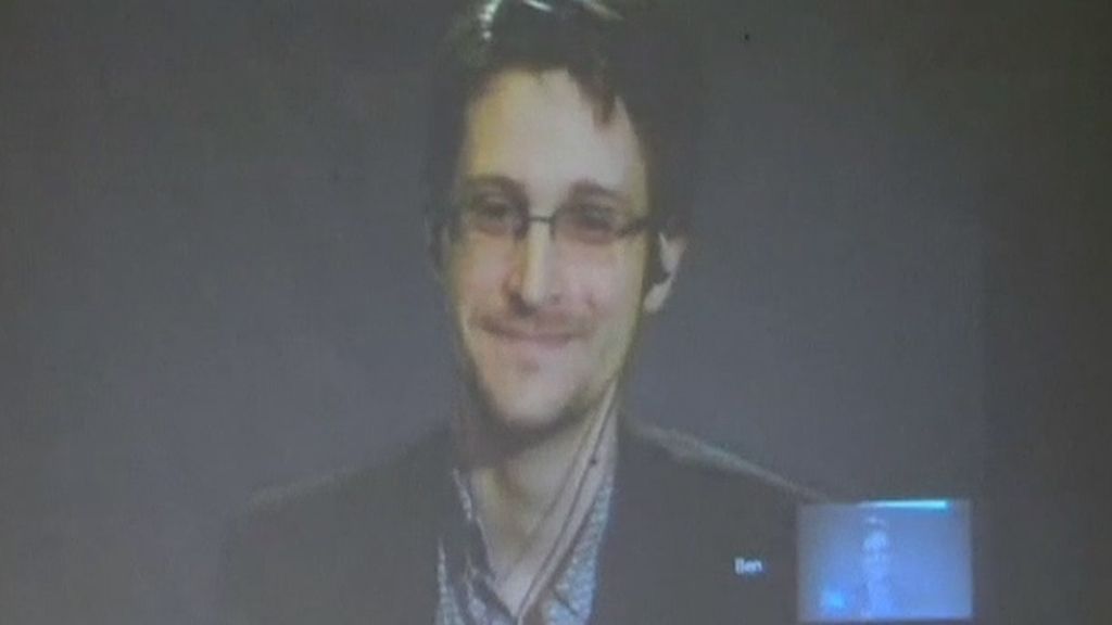 Edward Snowden reaparece en una entrevista en una facultad estadounidense