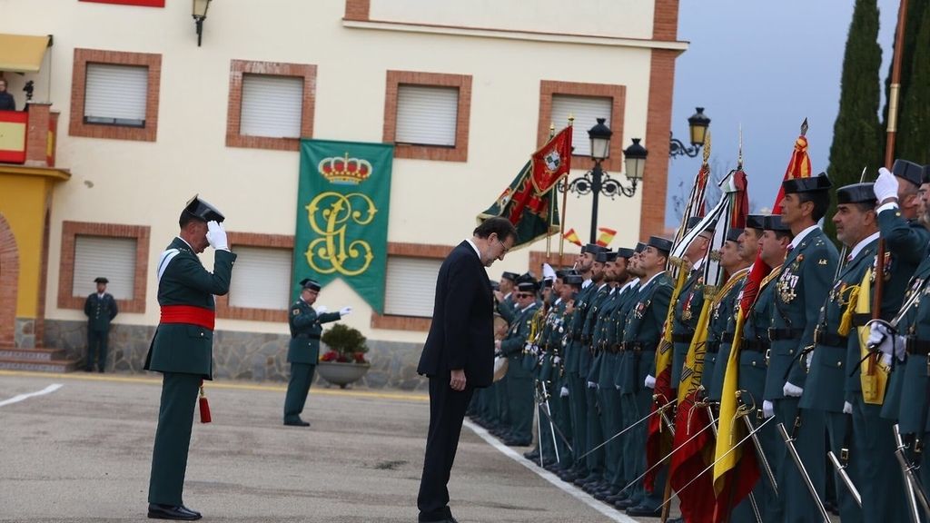 Mariano Rajoy: "Respetar la bandera es respetarnos a nosotros mismos"