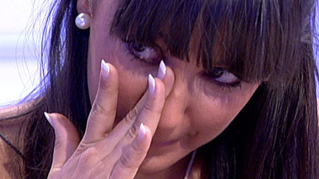 Un tronista entre dos pretendientas