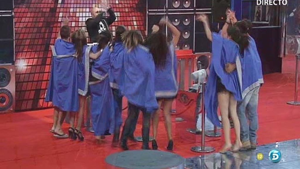 El hijo de Isabel Pantoja ha pinchado un tema inédito para los concursantes