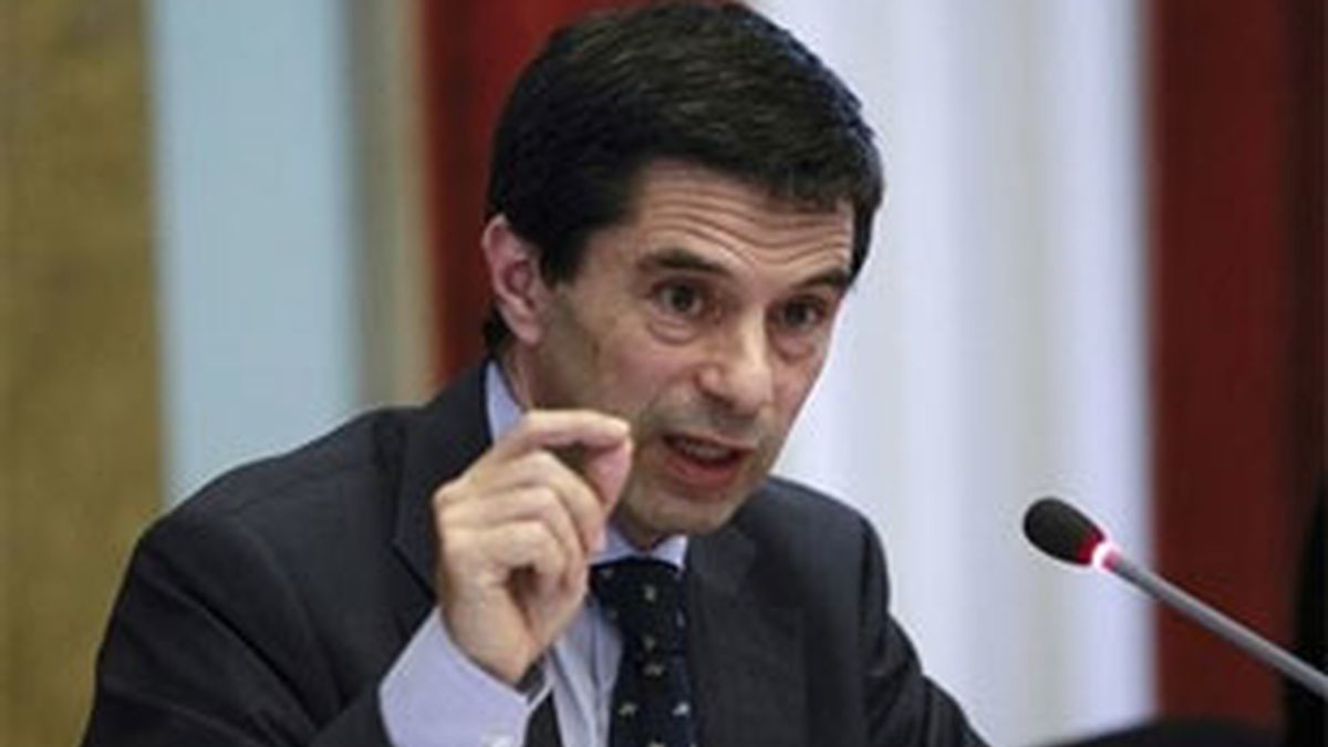 El ministro de Finanzas de Portugal, Vítor Gaspar, estima que la economía volverá a crecer en 2013, hasta el 1,2 %. Foto: AP.