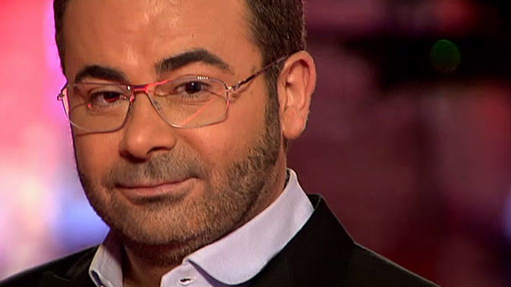 El cantante, conmovido con la historia de Marifé