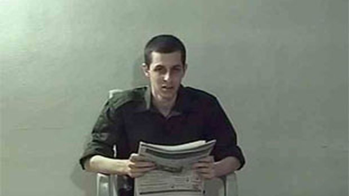 Gilad Shalit lleva en poder de Hamás desde junio de 2006. Vídeo: Atlas Gilad Shalit lleva en poder de Hamás desde junio de 2006. Vídeo: Atlas