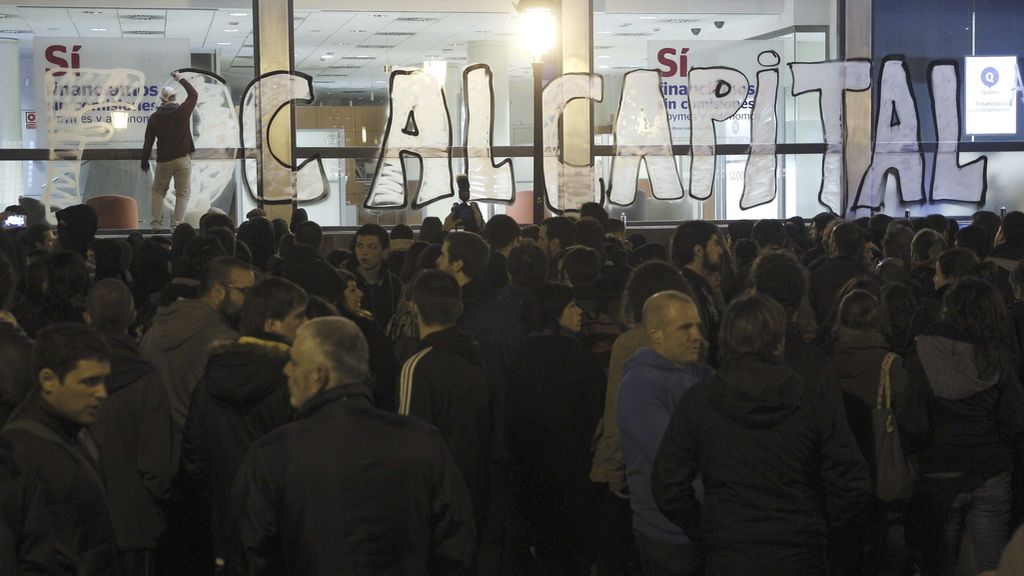 Disturbios en Valencia en la manifestación contra la 'ley mordaza'