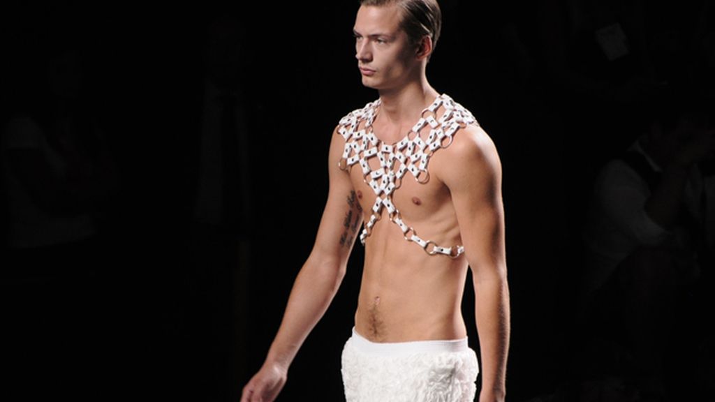 Modelo de Carlos Díez.