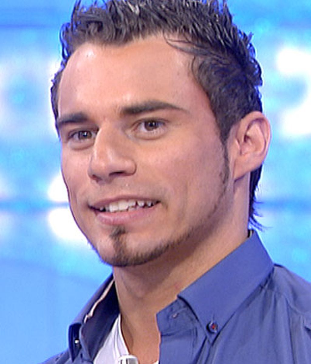 Los pretendientes de Indhira