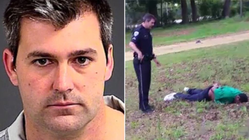 Un policía acusado de asesinato tras disparar a un hombre negro en Carolina del Norte