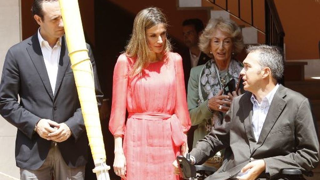 Letizia, de rojo pasión