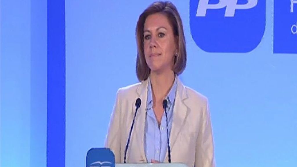 Cospedal acusa al resto de partidos de "grandes pactos" contra el PP