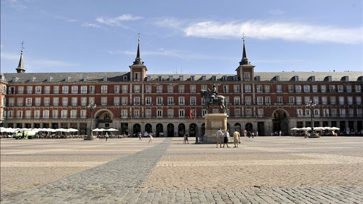 En la imagen, una vista general de la Plaza Mayor de Madrid. EFE/Archivo