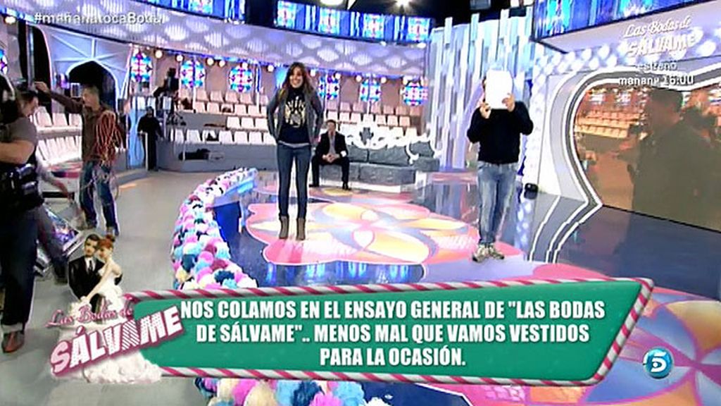 Las madrinas de 'Sálvame', al encuentro de J.J., Kiko y Carmen Alcayde