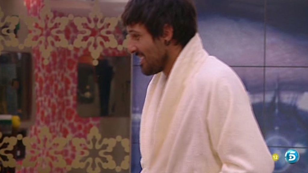 Una fuente de chocolate les endulzó la noche