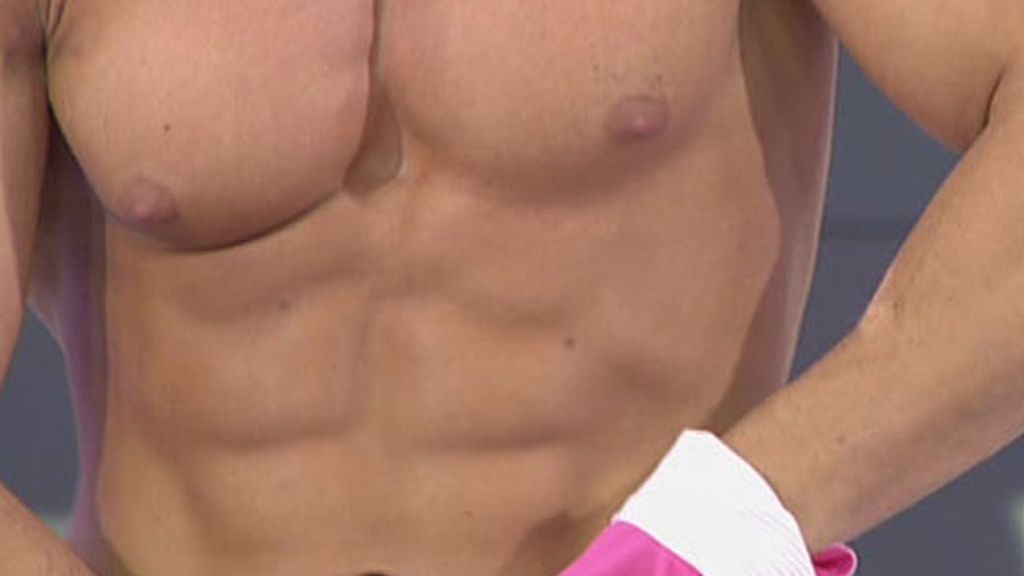 Rafa Mora presume de cuerpo