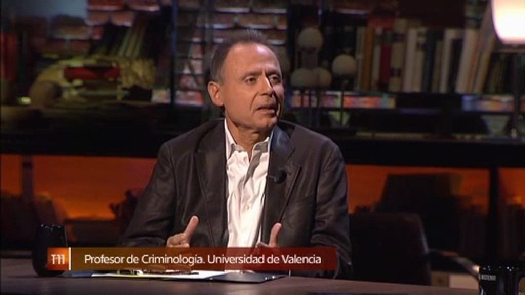 Vicente Garrido, sobre Víctor Hugo: "Destapó la práctica de los bandoleros en Novelda"