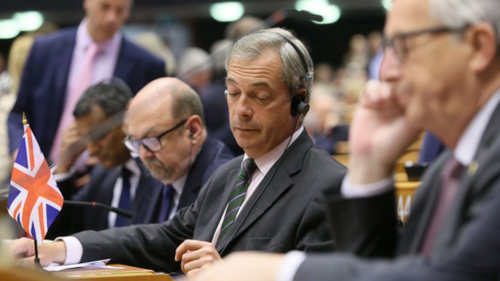 Bronca en el Parlamento Europeo por el 'brexit'