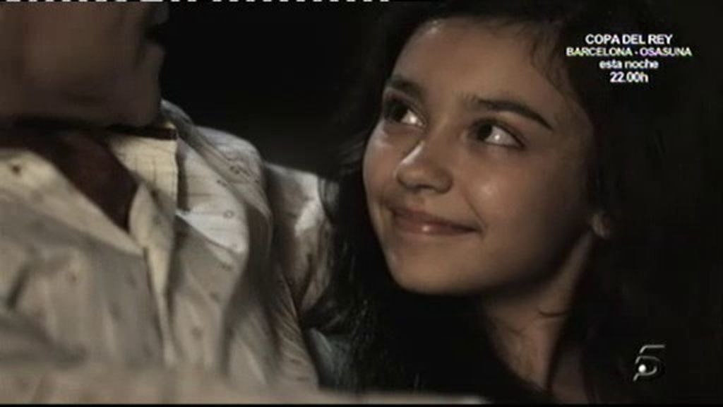 Narra la vida de Carmen desde su niñez hasta convertirse en 'La Divina'