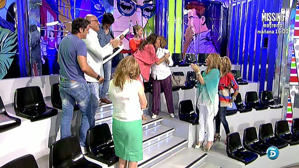¿Por qué el público ocupa el lugar de los oclaboradores y ellos la grada?