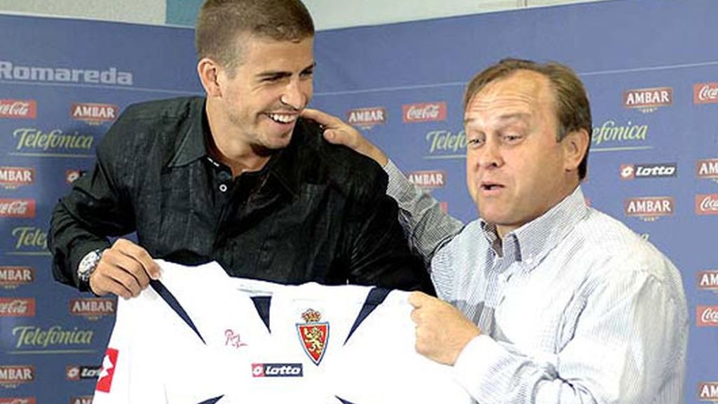 2006: Piqué jugó cedido un año en Real Zaragoza