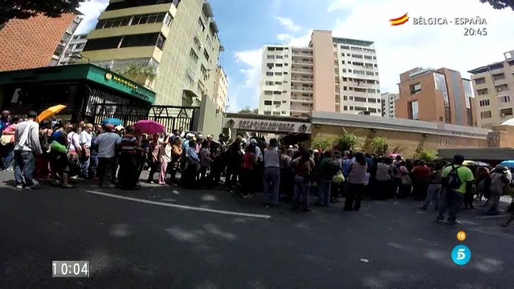 ‘Bachaqueros en Venezuela‘: Revenden los productos a un precio desorbitado