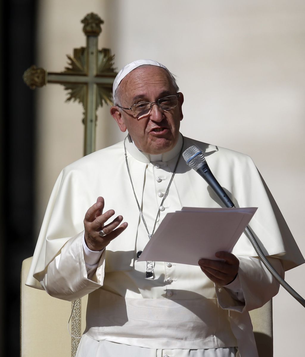 El Papa llama a una supuesta víctima de abusos sexuales por parte de un cura en Granada