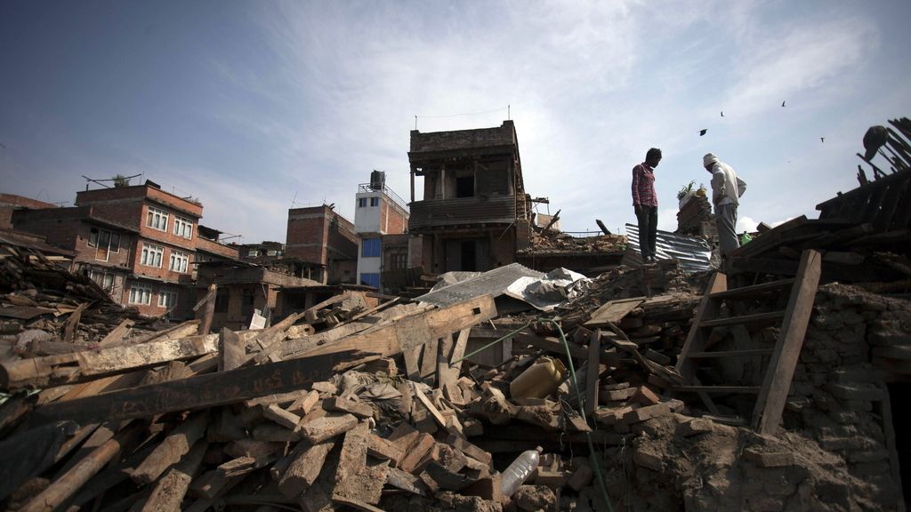 El nuevo terremoto tumba lo poco que quedaba en pie en Nepal