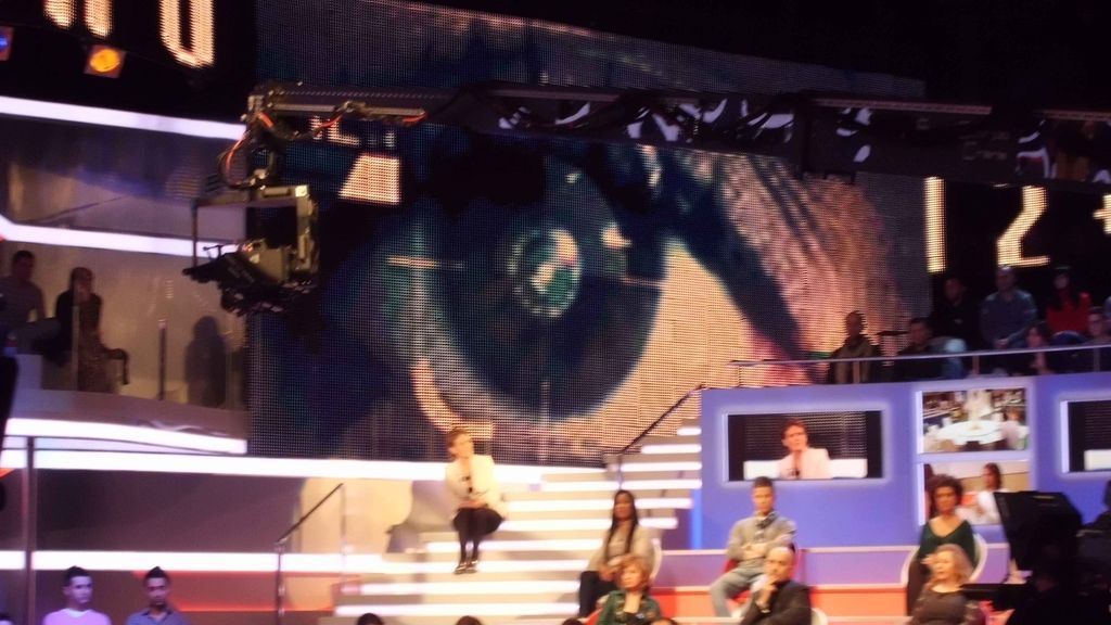 Escaleras que comunican las gradas