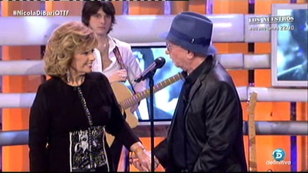 Nicola di Bari canta ‘Guitarra suena más bajo’ para emocionar a María Teresa Campos