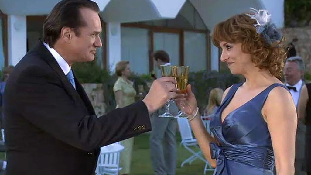 Tita se enamora del barón Thyssen