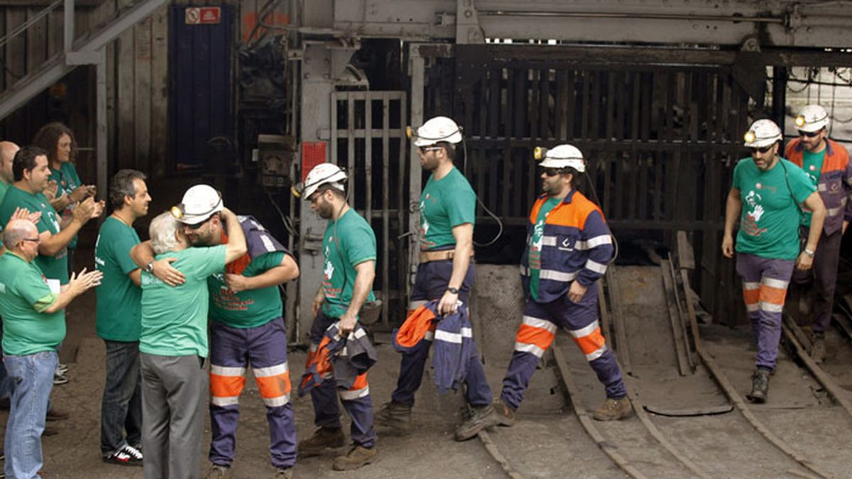Los mineros encerrados en los pozos de Hunosa abandonan su protesta