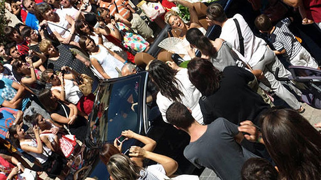 La boda colapsó las calles de San Miguel
