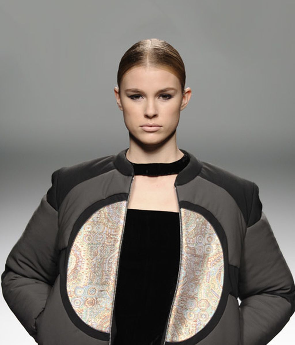 La viuda negra se convierte en musa